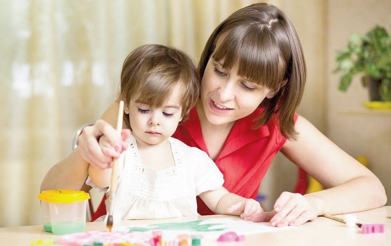 viec-doc-sach-co-the-ho-tro-cho-tre-cham-phat-trien-tri-tue-1