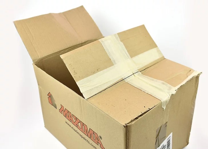 Tạo xe đồ chơi th&uacute; vị với c&aacute;ch l&agrave;m stem bằng b&igrave;a c&aacute;t t&ocirc;ng!-6