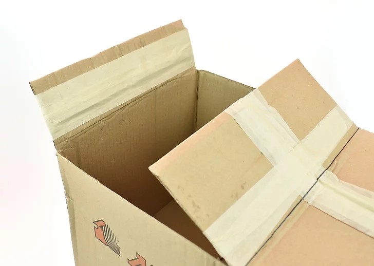 Tạo xe đồ chơi th&uacute; vị với c&aacute;ch l&agrave;m stem bằng b&igrave;a c&aacute;t t&ocirc;ng!-7